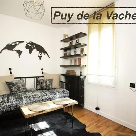 Chaine Des Puys Avec Garages Attenants Daire *